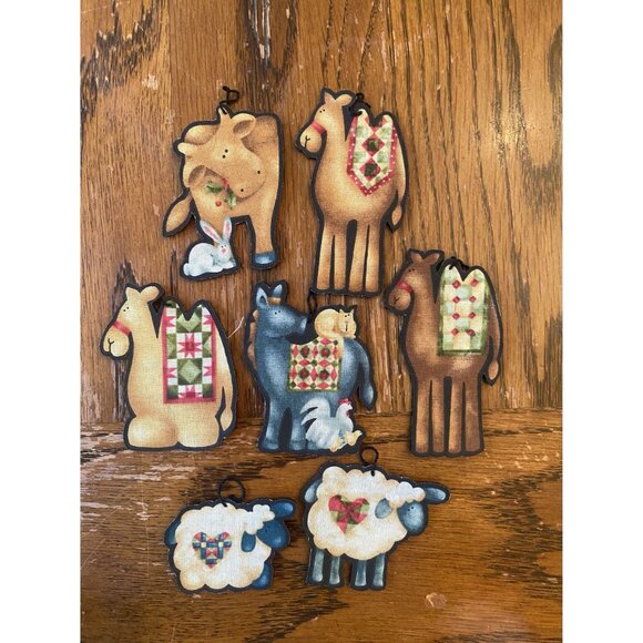 Vintage Fabric Christmas Nativity Ornaments Set - Picture 8 of 12